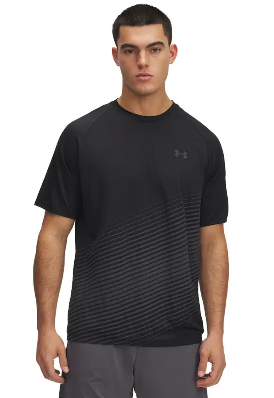 Tricou cu decolteu la baza gatului - pentru antrenament Tech Fade - Negru