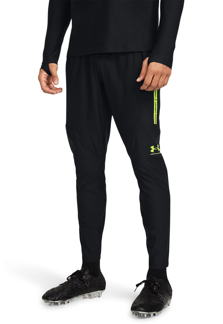 Pantaloni cu buzunare laterale pentru fotbal Challenger Pro - Negru