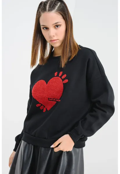 Bluza de trening cu croiala lejera si aplicatie inima - Rosu/Negru