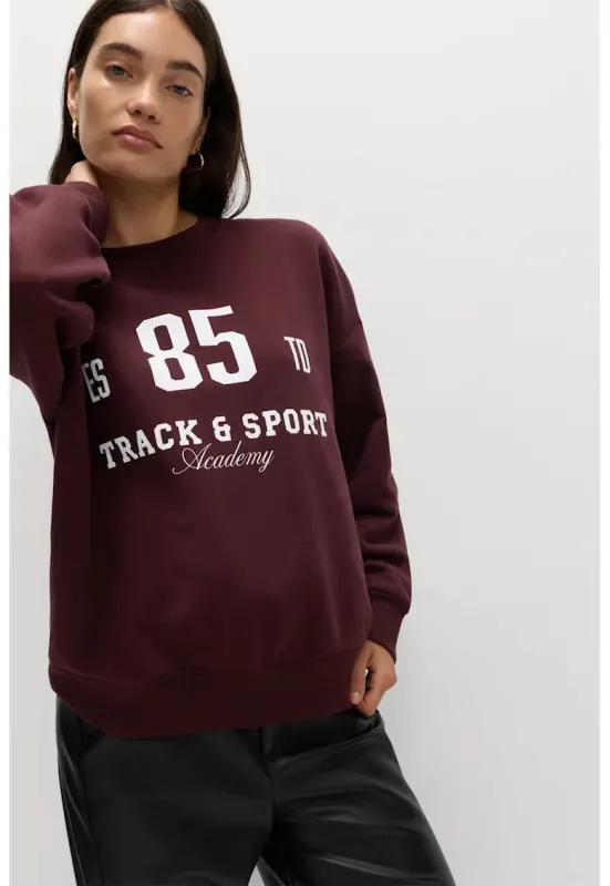 Bluza de trening cu croiala lejera si imprimeu text - Maro cognac/Alb optic