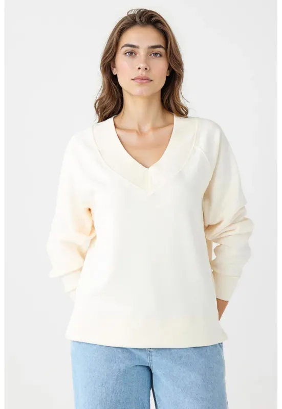 Bluza de trening din amestec de modal cu croiala lejera si decolteu in V - Crem