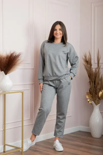 Compleu dama casual-sport gri cu pantaloni Leanne