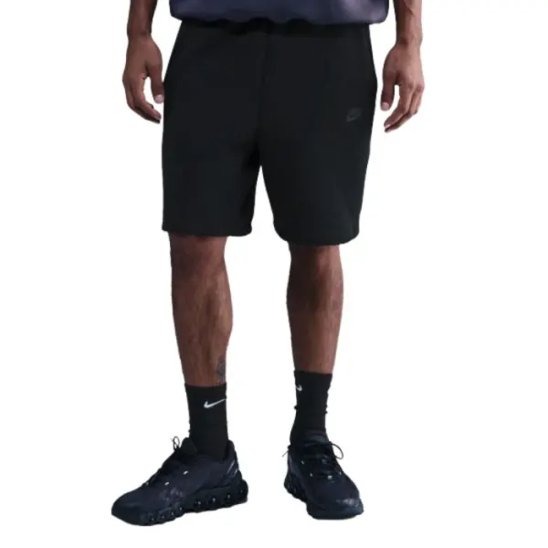 M NK TECH FLC SHORT IM0693-010