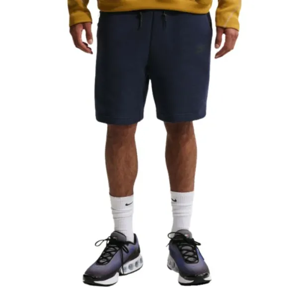 M NK TECH FLC SHORT IM0693-451