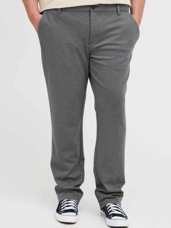 Pantaloni de barbati