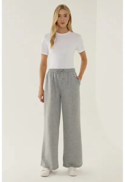 Pantaloni de trening - talie elastica - croiala larga - Gri - Gri