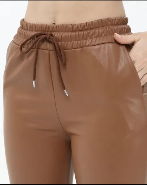 Pantaloni piele eco en gros