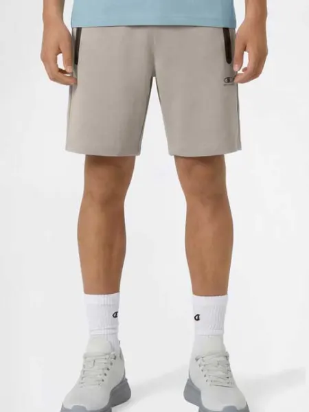 Pantaloni scurti