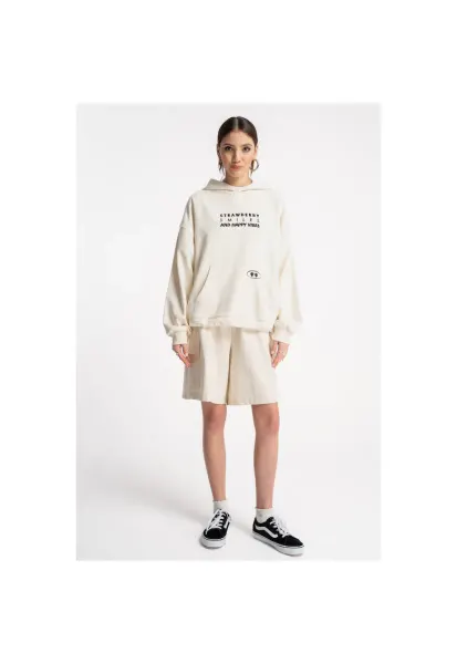 Pantaloni scurti de trening cu buzunare aplicate
