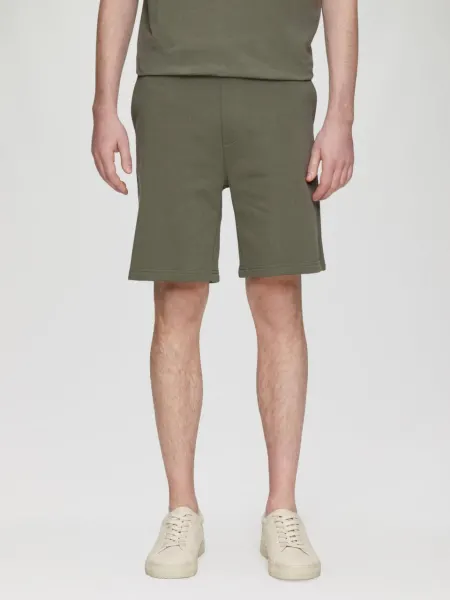 Q/S by s.Oliver Pantaloni scurti sport, barbati, cu talie medie si croiala Regular Fit, Verde (SELECTATI MARIMEA: XL)
