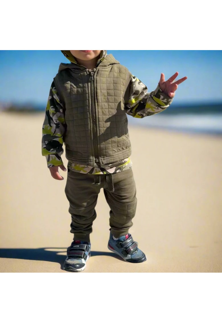 Set 3 piese sport: vesta - bluza si pantaloni  - Dino Jungle - Kaki - pentru baietei - Kaki