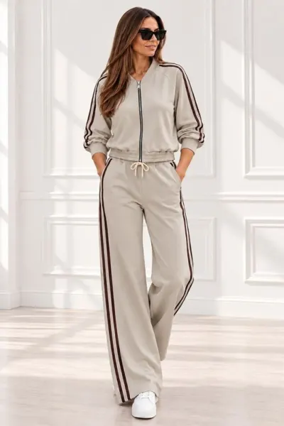 Trening dama CORINA, cu guler inalt si fermoar, Crem, Marime S/M/L