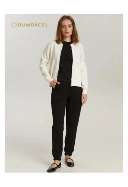 Trening pentru dame cu bomber si pantaloni - Alb