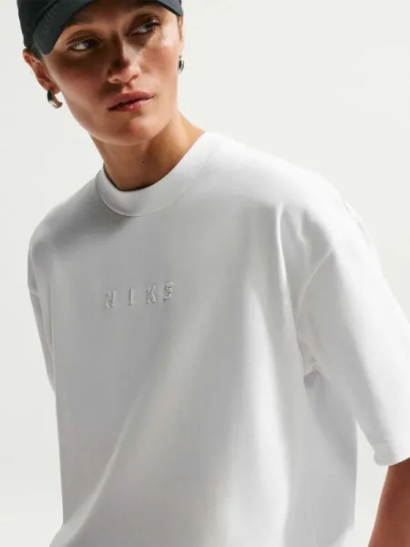 Tricou W Nsw Nk Luxe Rlx Fa26